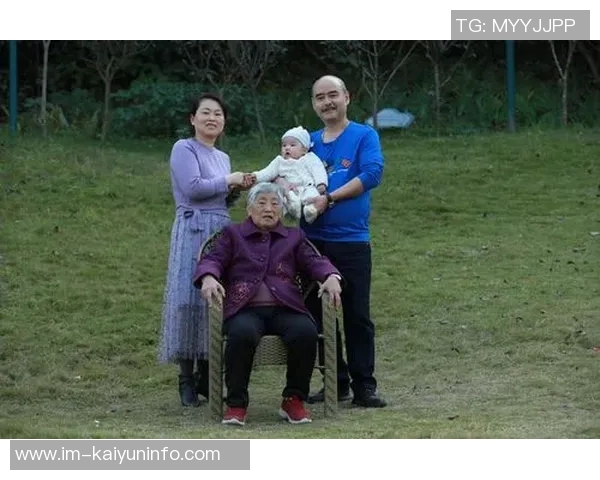 申京展望2025年感恩每一位支持与陪伴我的朋友们