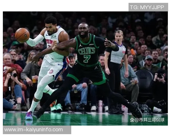 布朗回应质疑称将全力展现绿军篮球风格与实力 布朗回应质疑称将全力展现绿军篮球风格与实力