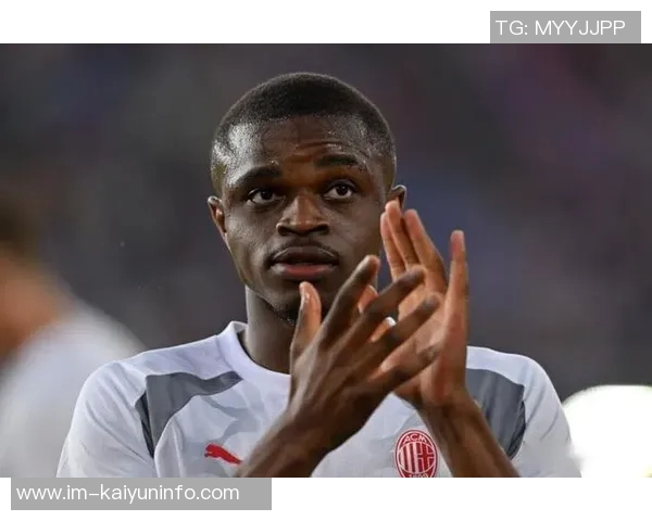 卡卢卢谈米兰体能优势认为缺席欧战是幸运之处